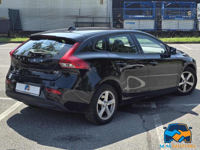 VOLVO V40 usata, con Autoradio