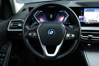 BMW 320 usata, con Cerchi in lega