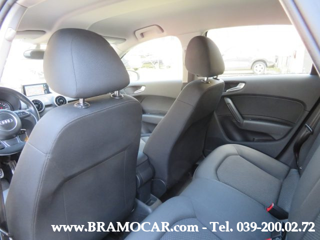 AUDI A1 usata, con USB
