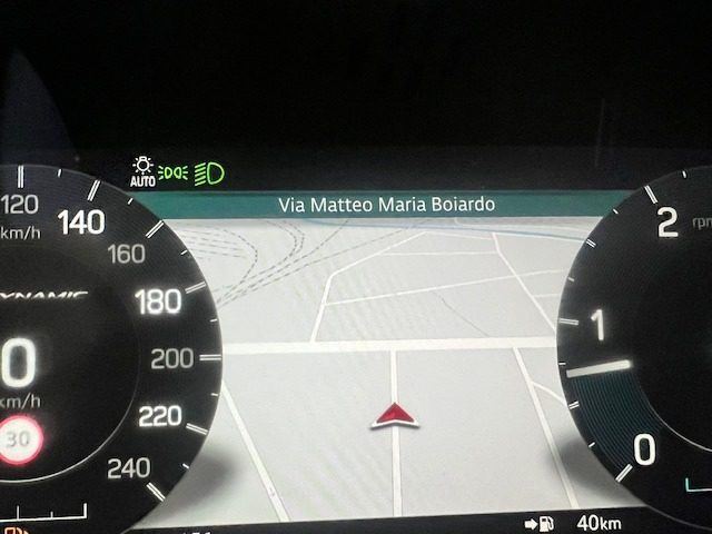 LAND ROVER Discovery usata, con Controllo vocale