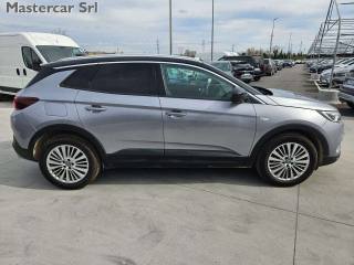OPEL Grandland X usata, con Autoradio