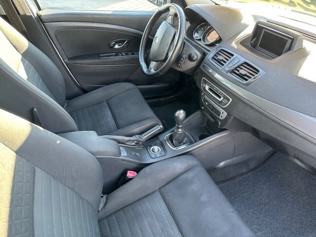 RENAULT Megane usata, con Specchietti laterali elettrici