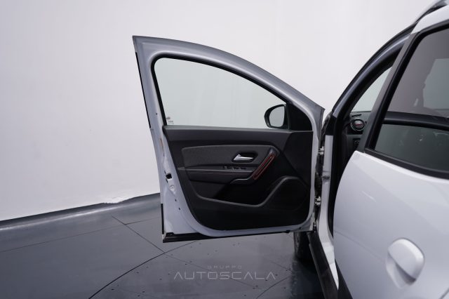 DACIA Duster usata, con Climatizzatore