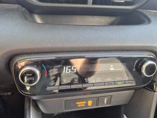 TOYOTA Yaris usata, con Controllo trazione