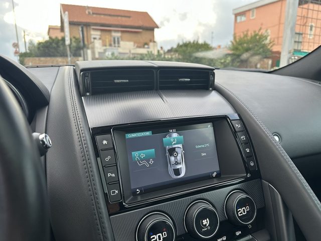 JAGUAR F-Type usata, con Volante in pelle
