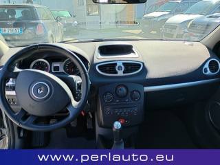 RENAULT Clio usata, con Boardcomputer