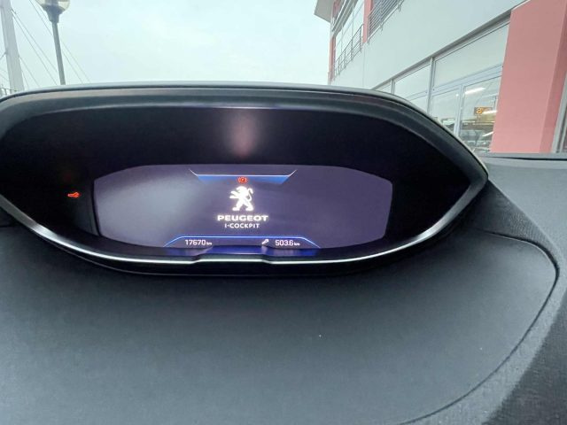 PEUGEOT 5008 usata, con Controllo elettronico della corsia