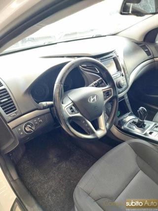 HYUNDAI i40 usata, con Fari Xenon