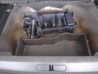 PEUGEOT 2008 usata, con Airbag testa