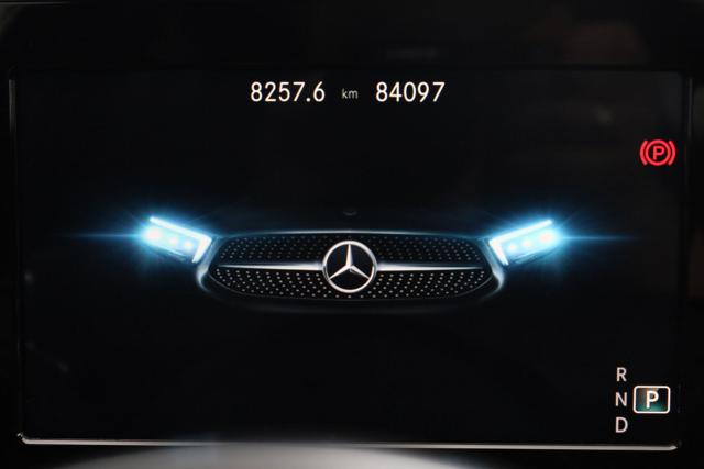 MERCEDES-BENZ CLA 200 usata, con Vetri oscurati