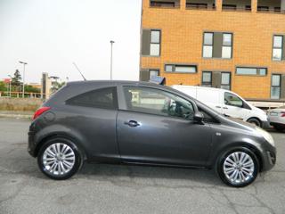 OPEL Corsa usata, con Boardcomputer