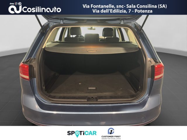 VOLKSWAGEN Passat Variant usata, con Sistema di navigazione