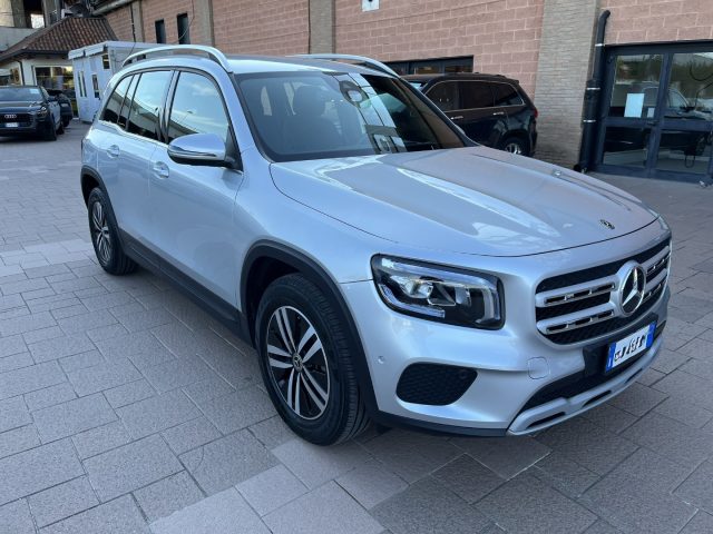 MERCEDES-BENZ GLB 200 usata, con Airbag
