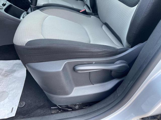 RENAULT Captur usata, con Volante multifunzione