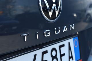 VOLKSWAGEN Tiguan usata, con Sensore di luce