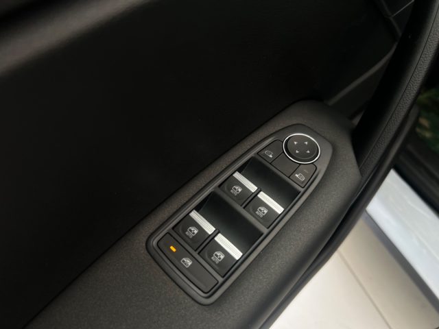 RENAULT Captur usata, con Airbag testa