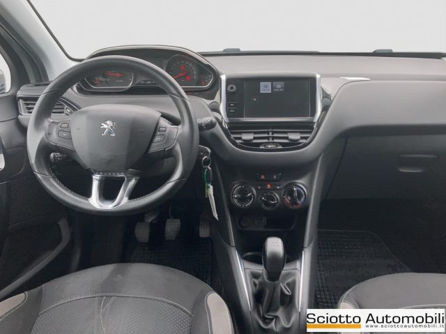 PEUGEOT 208 usata, con Specchietti laterali elettrici