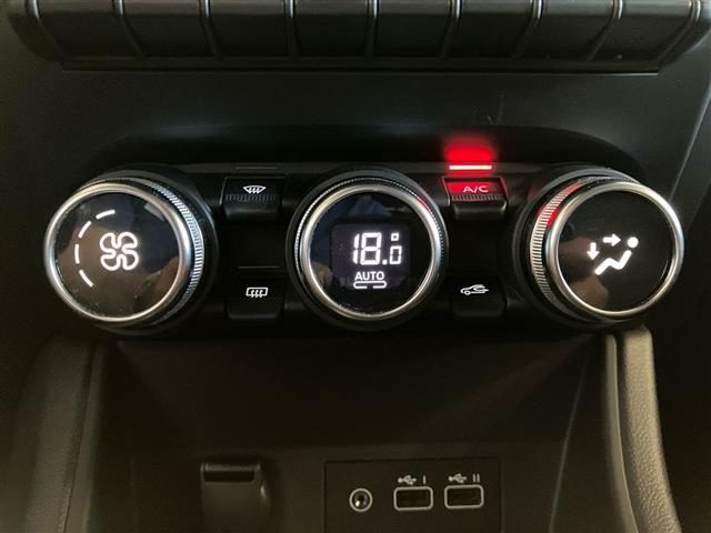 RENAULT Captur usata 24