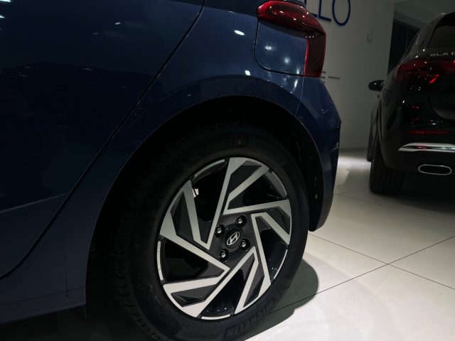 HYUNDAI i20 usata, con Luci diurne LED