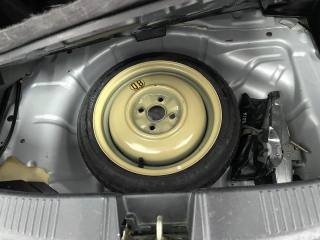 MAZDA 323 usata 8
