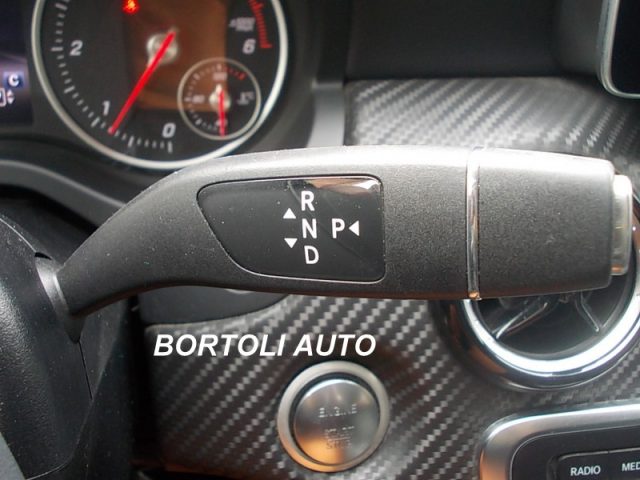 MERCEDES-BENZ GLA 200 usata, con Autoradio