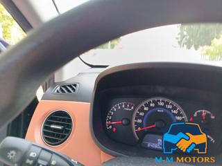 HYUNDAI i10 usata, con Sedile posteriore sdoppiato