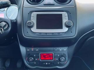 ALFA ROMEO MiTo usata, con Controllo automatico clima