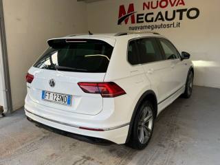 VOLKSWAGEN Tiguan usata, con Autoradio