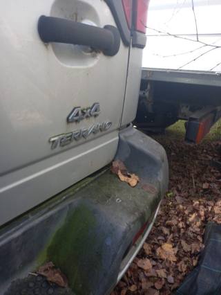 NISSAN Terrano usata 5