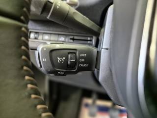PEUGEOT 5008 usata, con Touch screen