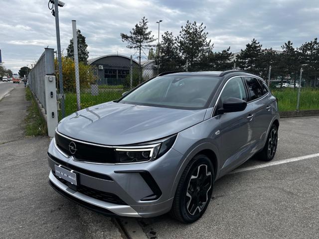 OPEL Grandland usata, con Airbag