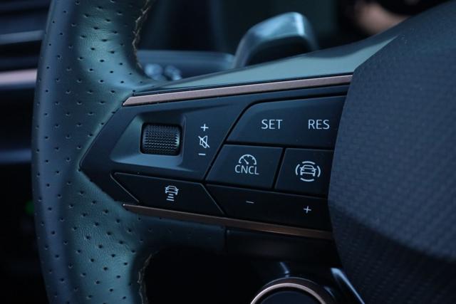 SEAT Leon usata, con Sensori di parcheggio posteriori