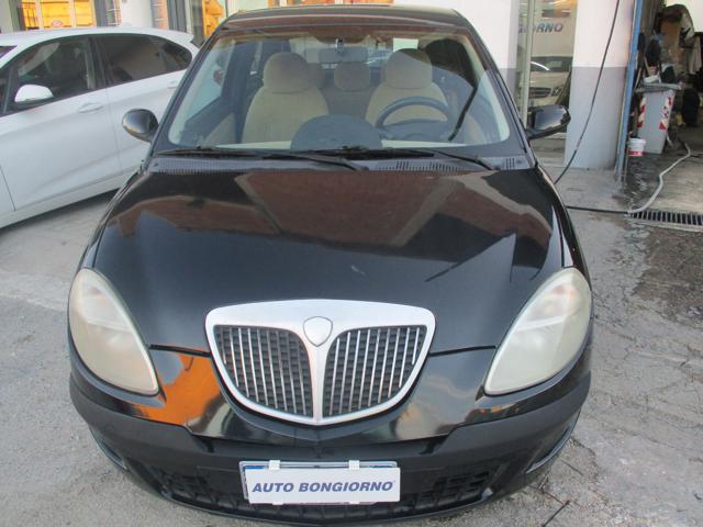 LANCIA Ypsilon usata, con Airbag