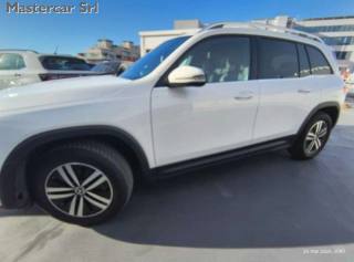 MERCEDES-BENZ GLB 180 usata, con Volante in pelle