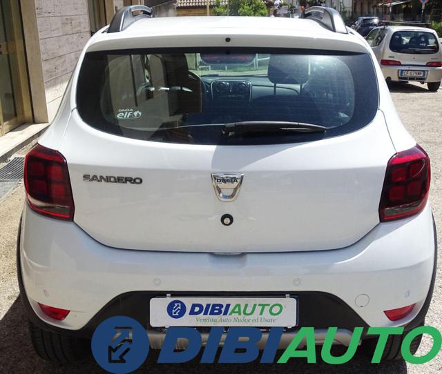 DACIA Sandero usata, con Autoradio