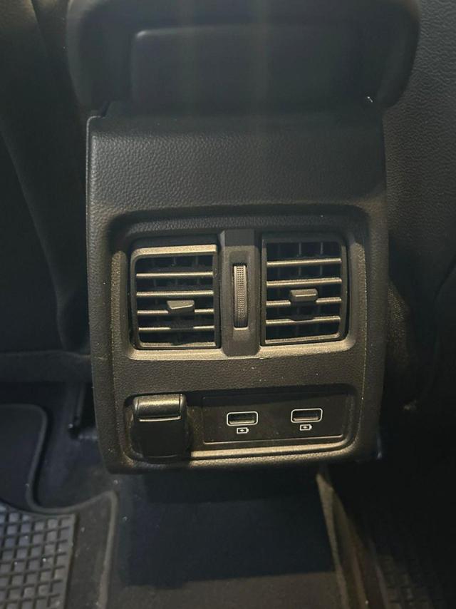 RENAULT Captur usata, con Controllo elettronico della corsia