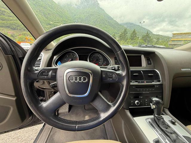 AUDI Q7 usata, con Chiusura centralizzata