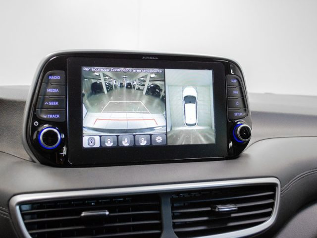 HYUNDAI Tucson usata, con Frenata d