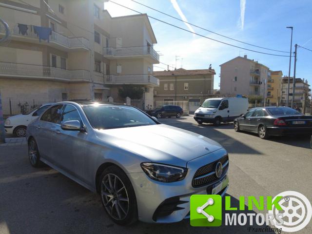 MERCEDES-BENZ E 220 usata, con Controllo trazione