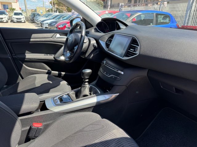 PEUGEOT 308 usata, con Climatizzatore