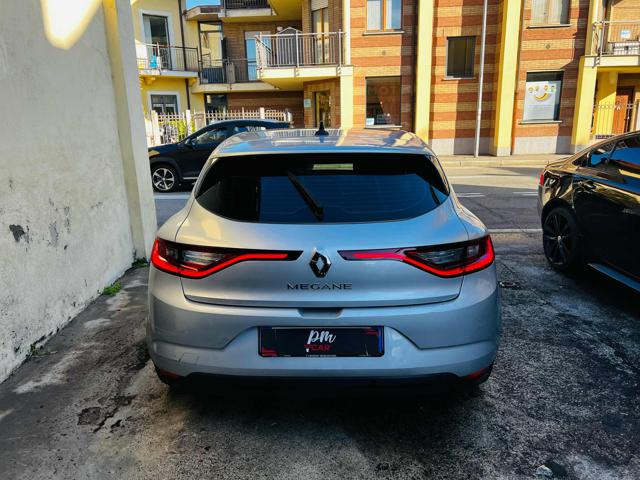 RENAULT Megane usata, con Autoradio
