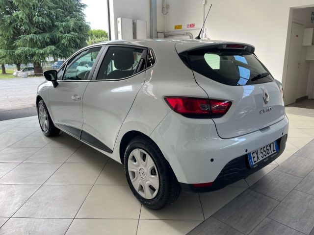 RENAULT Clio usata, con Controllo trazione