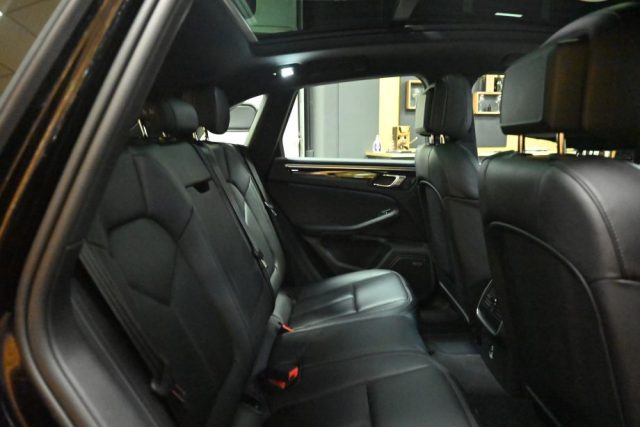 PORSCHE Macan usata 34