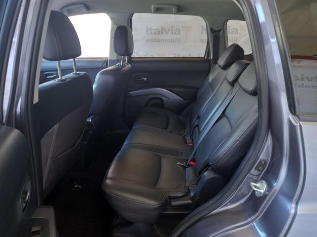 MITSUBISHI Outlander usata, con Chiusura centralizzata