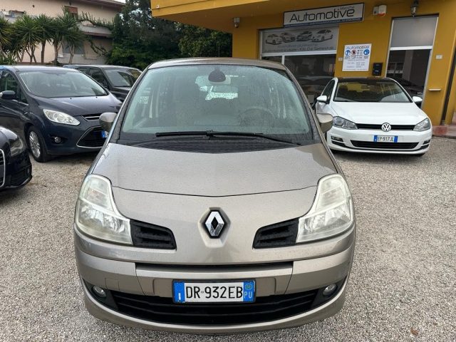 RENAULT Grand Modus usata, con Airbag