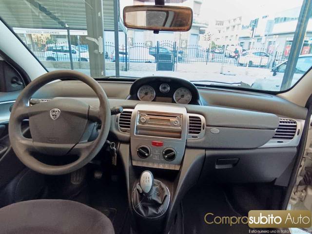 LANCIA Ypsilon usata 22