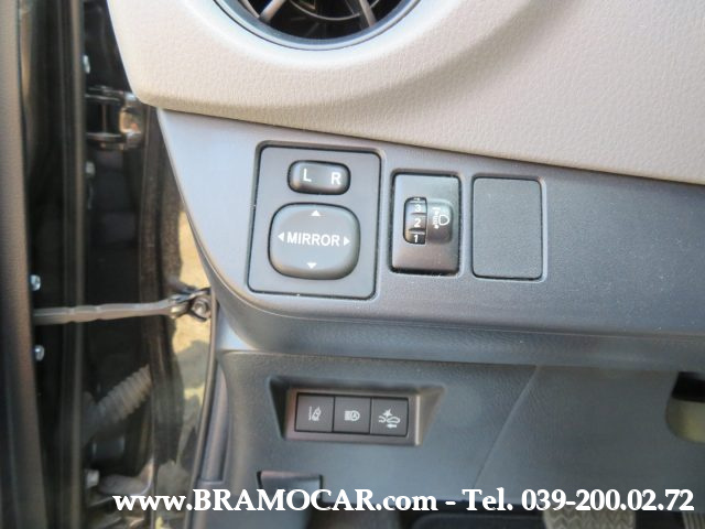 TOYOTA Yaris usata, con Immobilizzatore elettronico