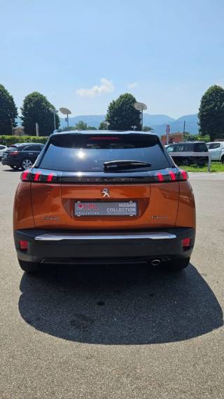 PEUGEOT 2008 usata, con Autoradio