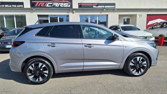 OPEL Grandland usata, con Alzacristalli elettrici
