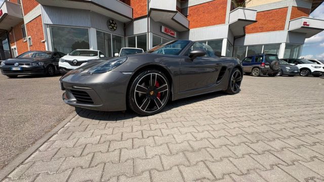 PORSCHE 718 Spyder usata 27